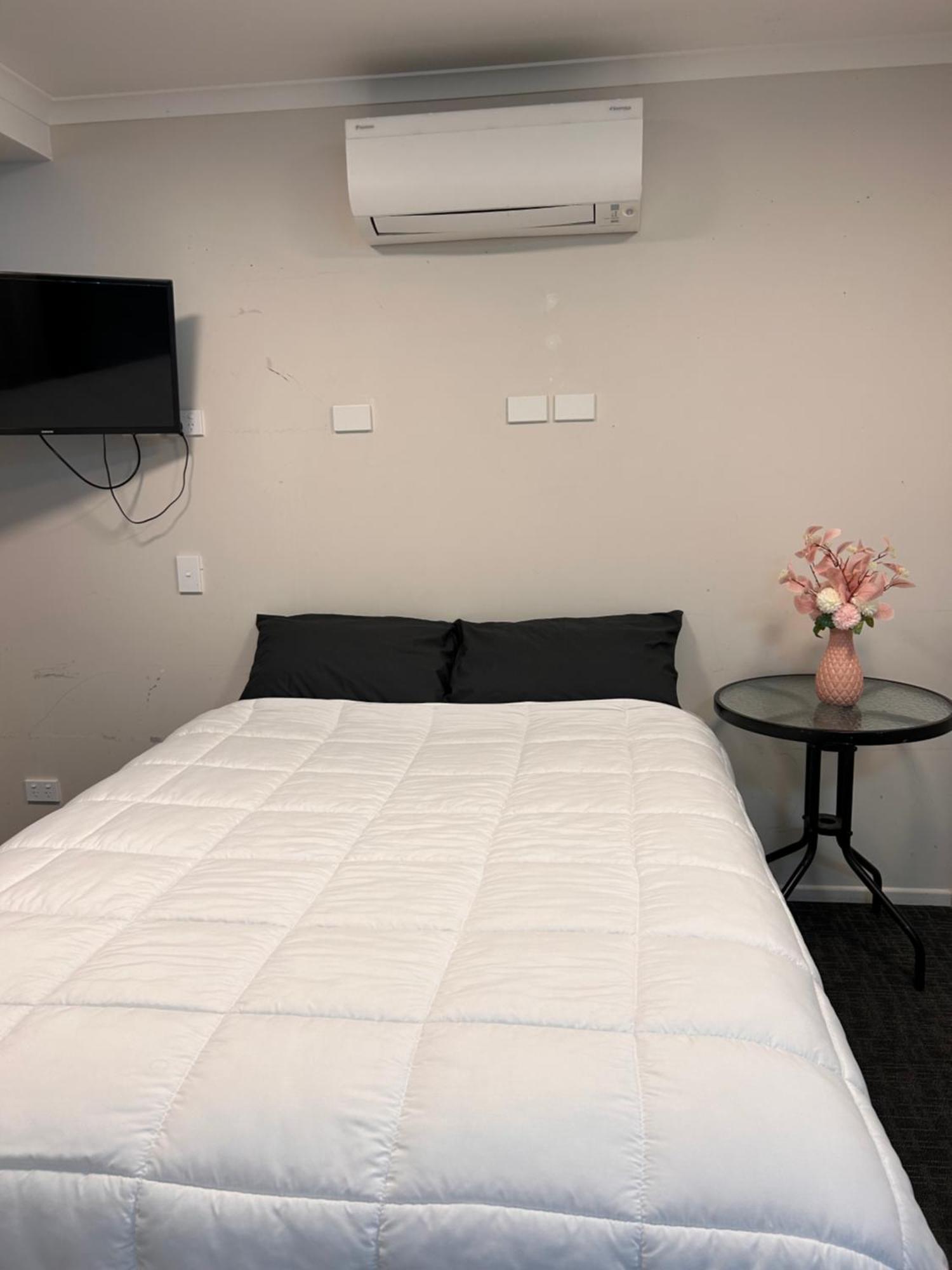 Terapa Motor Inn Hamilton Buitenkant foto